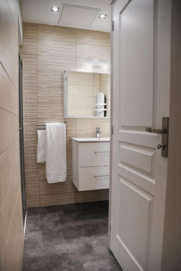 Monkey 2 Salles De Bain Hypercentre 6 Pers Еперне Екстериор снимка