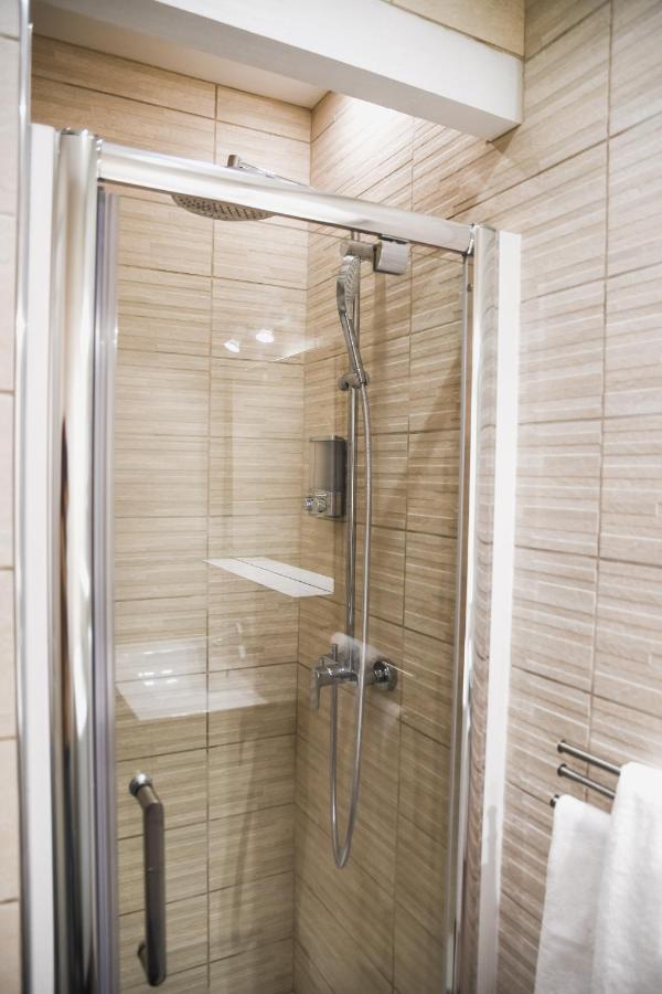 Monkey 2 Salles De Bain Hypercentre 6 Pers Еперне Екстериор снимка